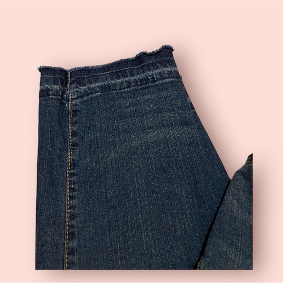 Fashion Nova Jeans - Picture 5 of 5